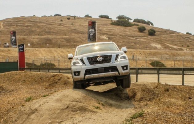 2017 Nissan Armada 13