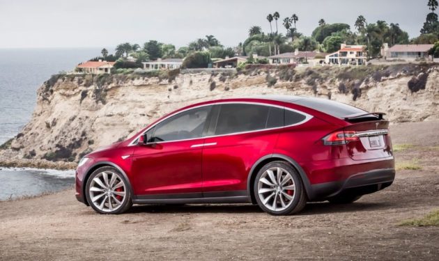 2017 Tesla Model X 10