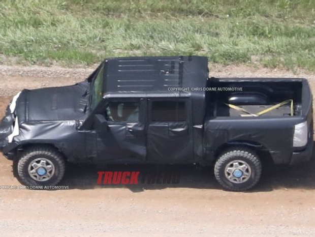 2019 Jeep Wrangler Pickup 9