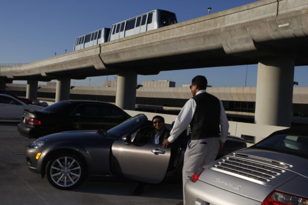 Peer-to-Peer Vehicle Transport
